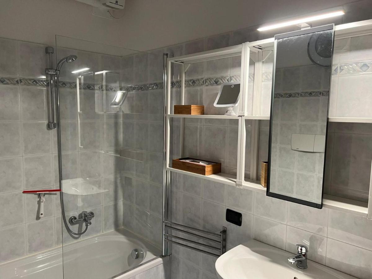 1-Bedroom Apartment Bello Posto Acquaseria エクステリア 写真